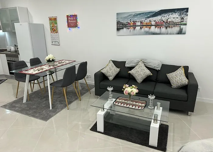 דירה Funchal-studio-sleeps4-freeparking *
