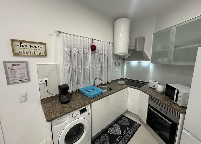 דירה Funchal-studio-sleeps4-freeparking פונשל