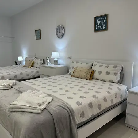 Funchal-studio-sleeps4-freeparking 아파트 푼샬